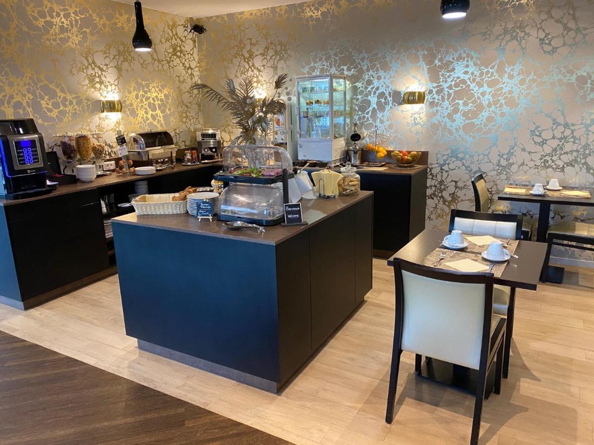 Hotel Le Berry Saint-Nazaire Екстер'єр фото