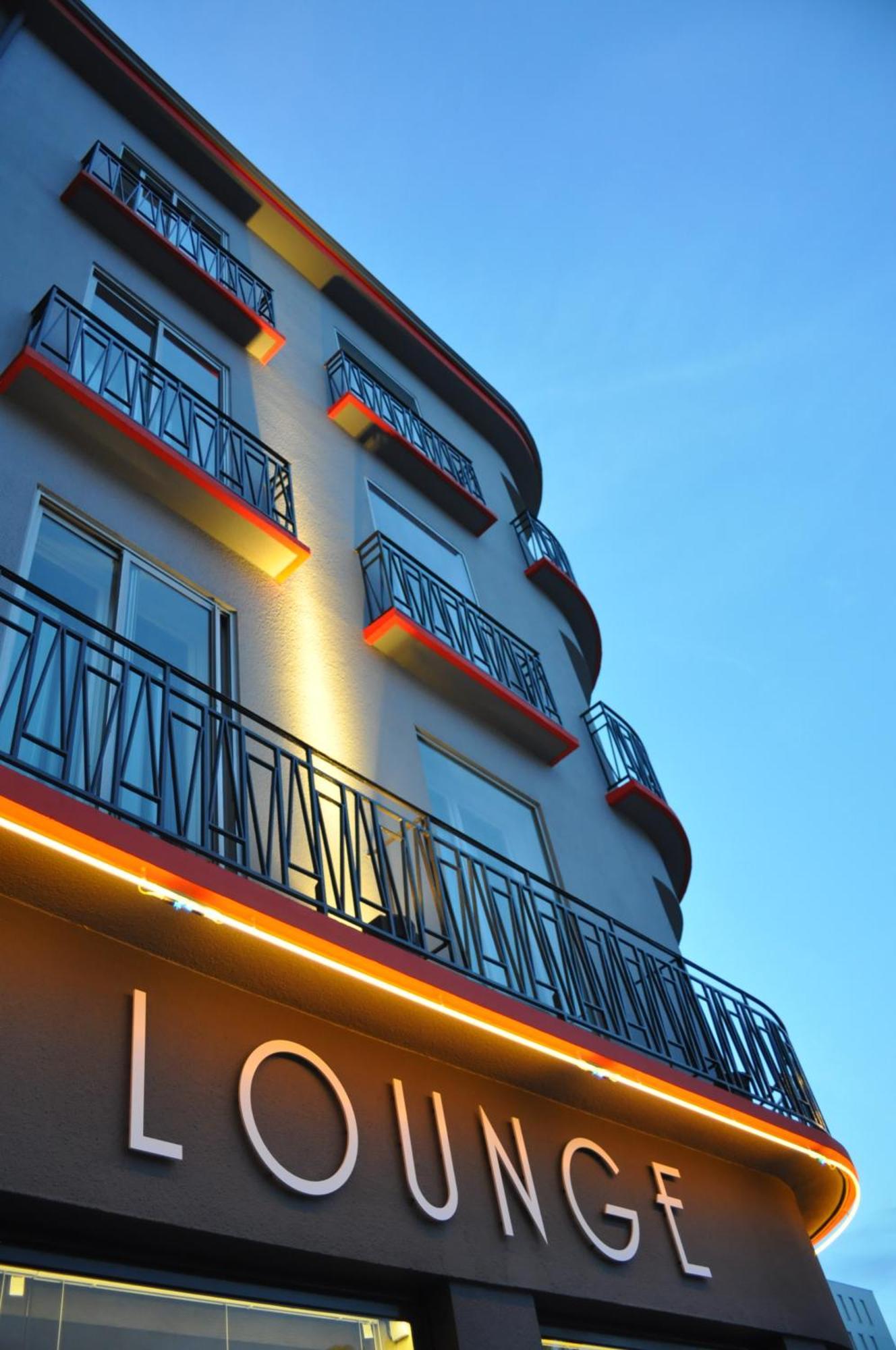 Hotel Le Berry Saint-Nazaire Екстер'єр фото