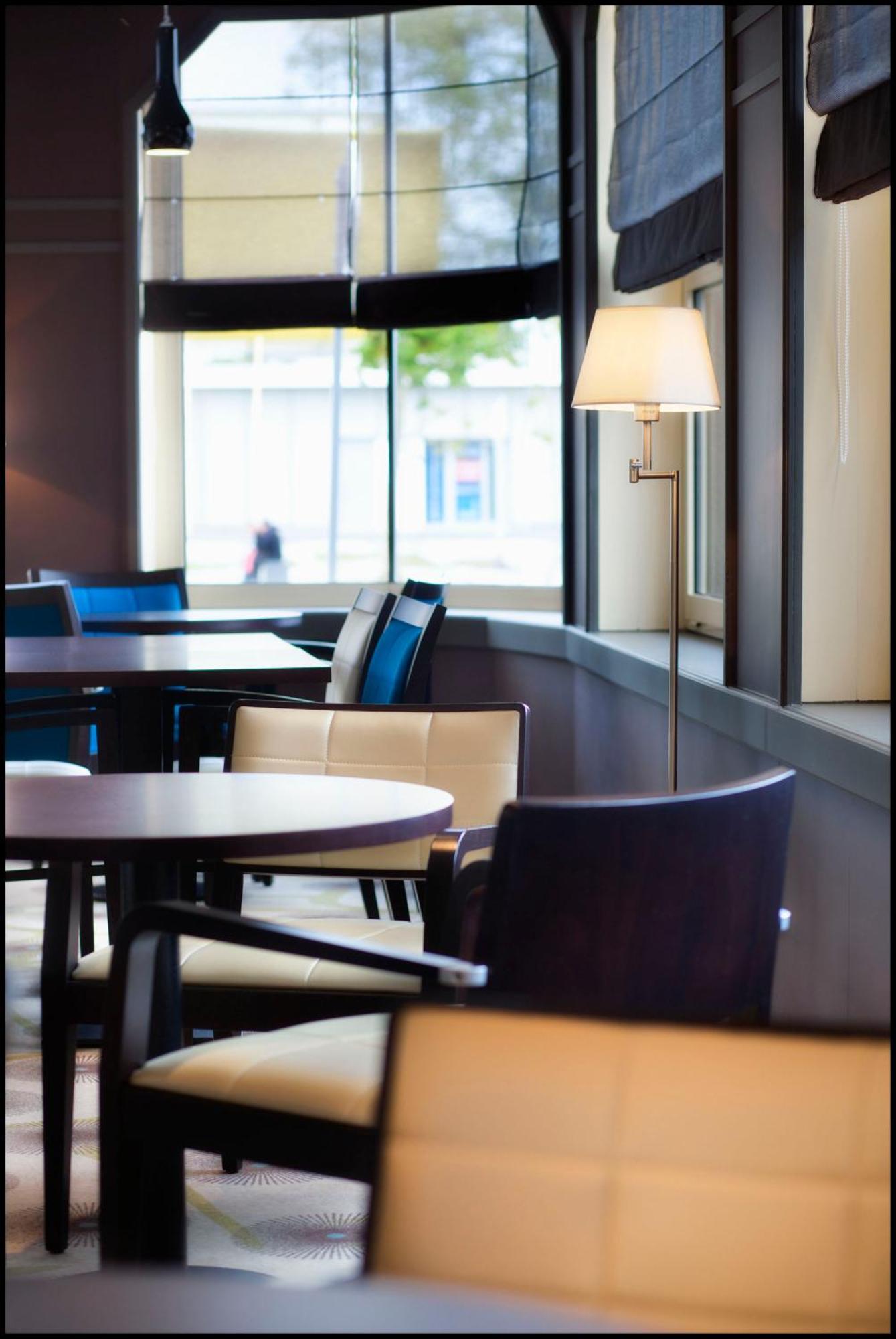 Hotel Le Berry Saint-Nazaire Екстер'єр фото