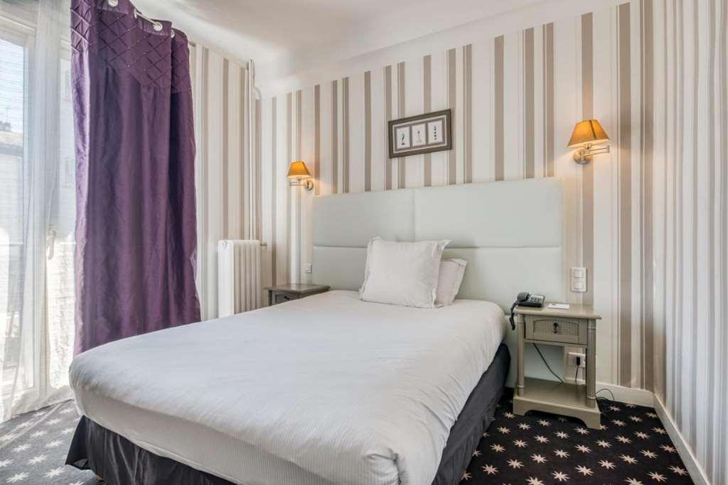 Hotel Le Berry Saint-Nazaire Номер фото