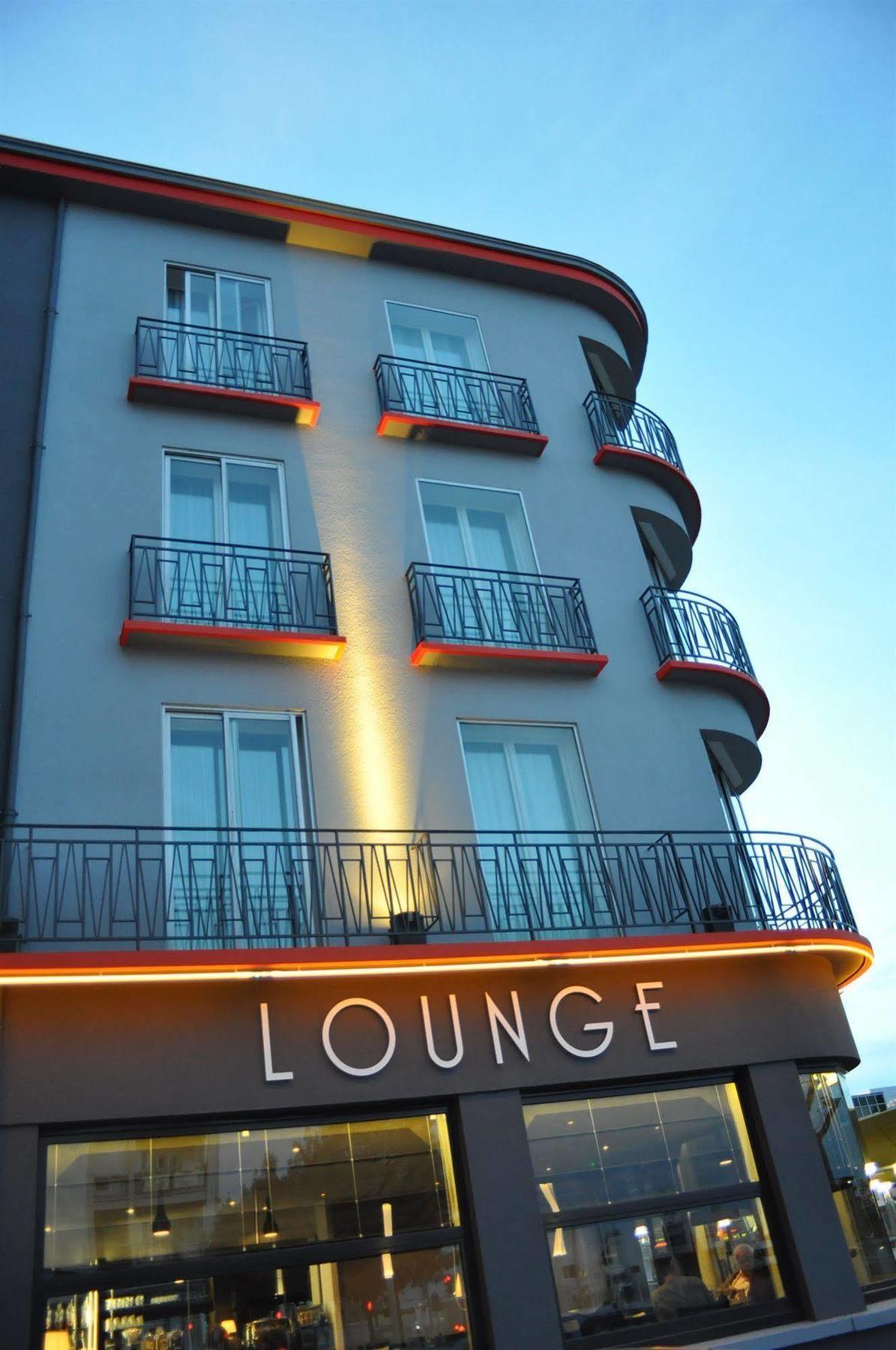 Hotel Le Berry Saint-Nazaire Екстер'єр фото